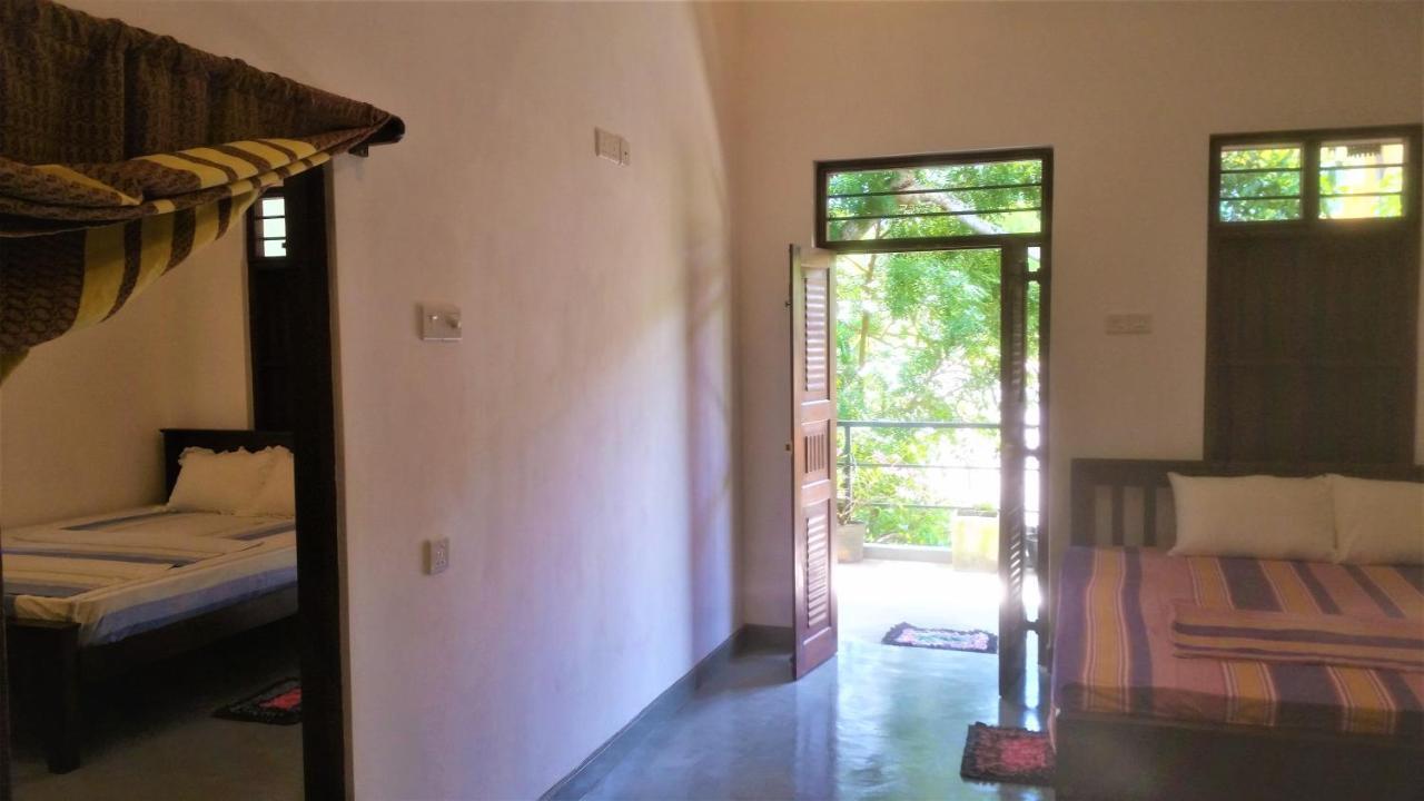 Appartement The Ed Corner - Hiriketiya à Dikwella Extérieur photo