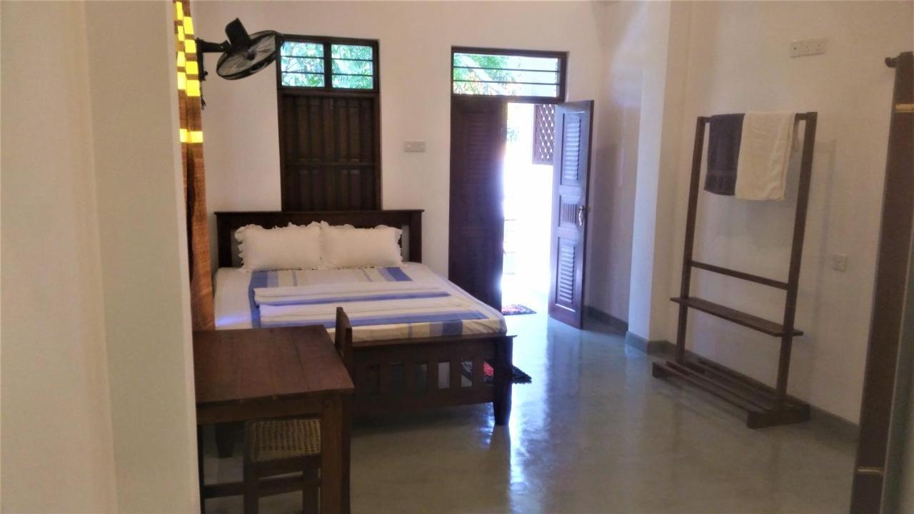 Appartement The Ed Corner - Hiriketiya à Dikwella Extérieur photo