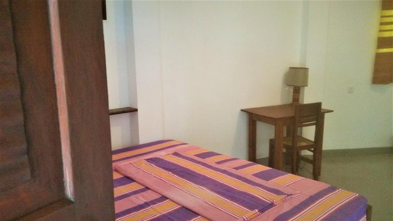 Appartement The Ed Corner - Hiriketiya à Dikwella Extérieur photo